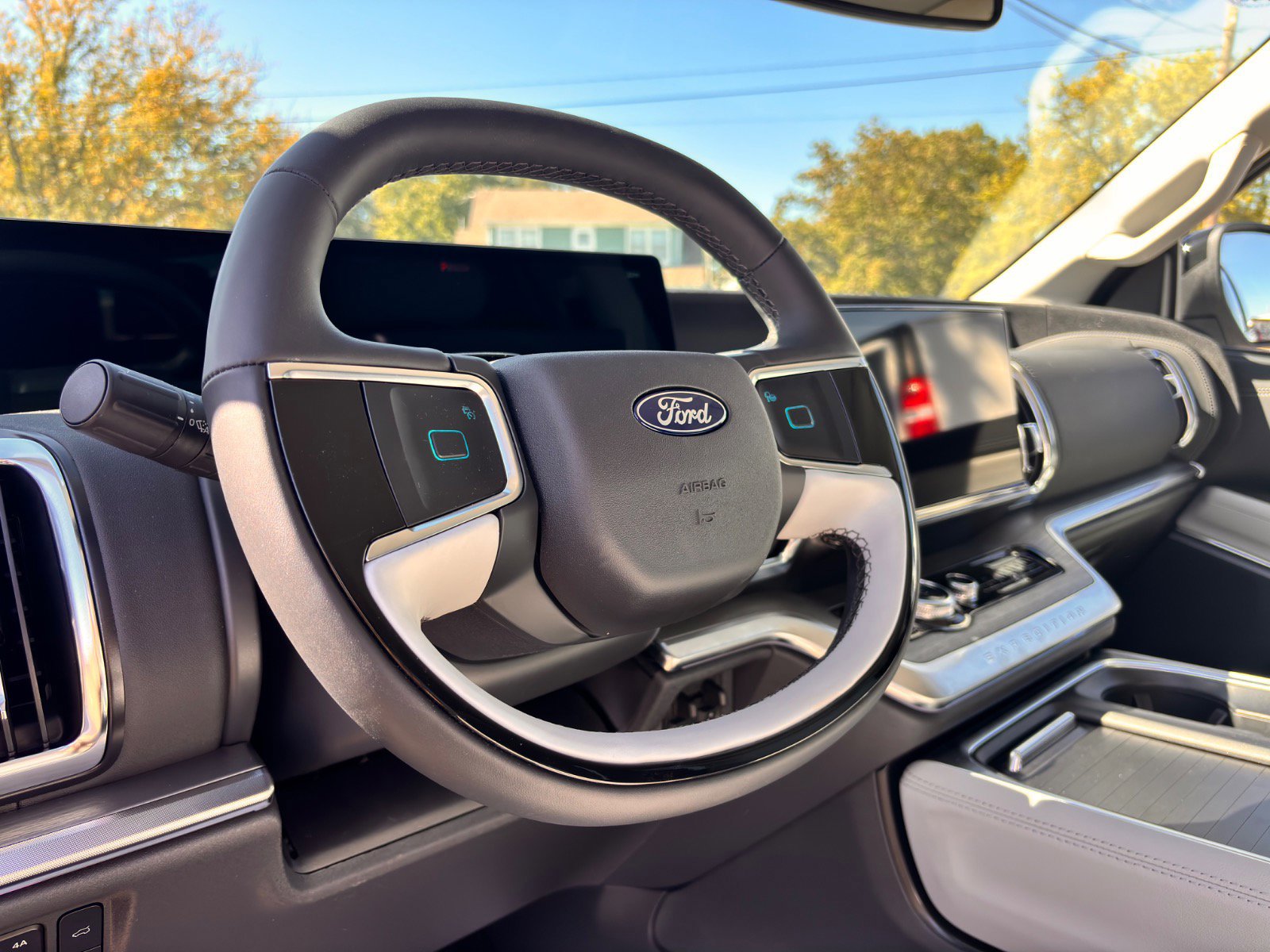 New 2025 Ford Expedition Max Platinum image 39