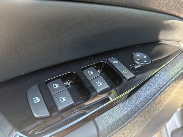 Used 2025 Kia Sportage EX w/ Premium Package FWD image 11