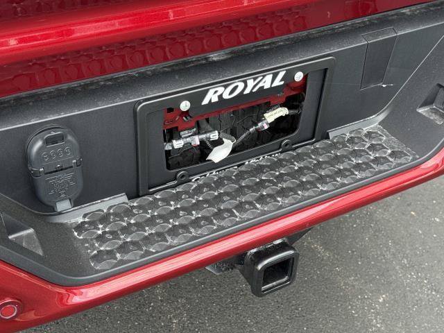 New 2026 GMC Canyon AT4X w/ LPO, Black Badging Package AWD/4WD image 31