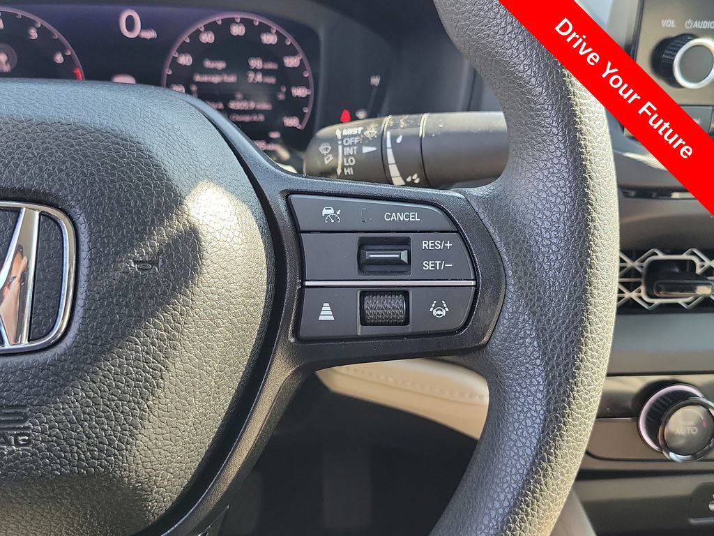 Used 2025 Honda Accord LX image 8