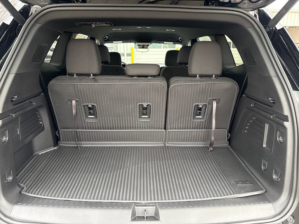New 2026 GMC Acadia Elevation image 39
