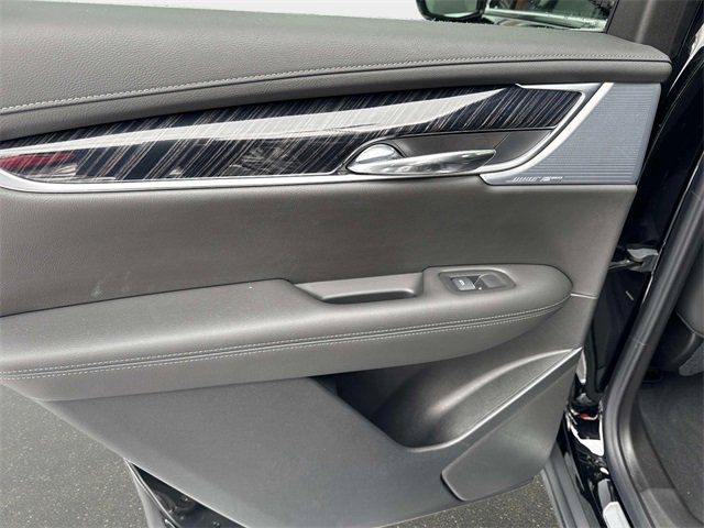 New 2025 Cadillac XT6 Premium Luxury w/ Technology Package image 11