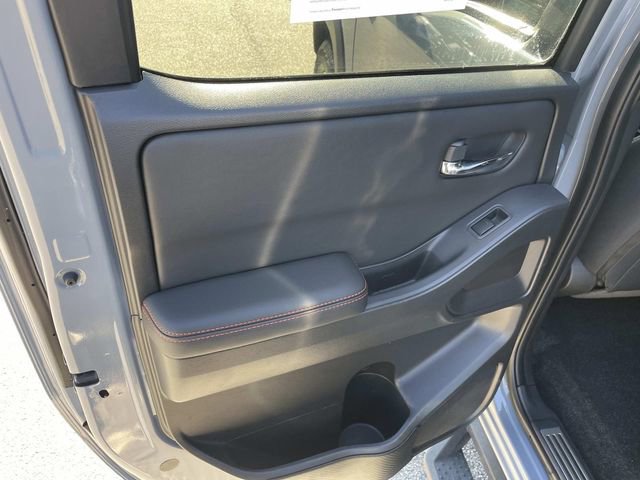 Certified 2023 Nissan Frontier PRO-4X w/ Pro Convenience Package image 11