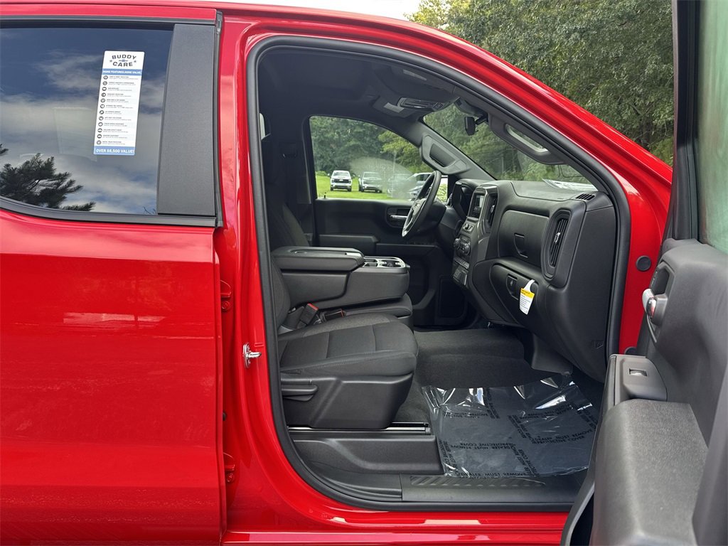 New 2026 Chevrolet Silverado 1500 Custom w/ Turbomax Blackout Package image 30
