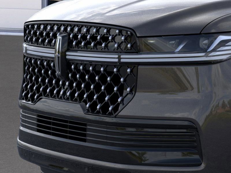 New 2025 Lincoln Navigator L Black Label image 17
