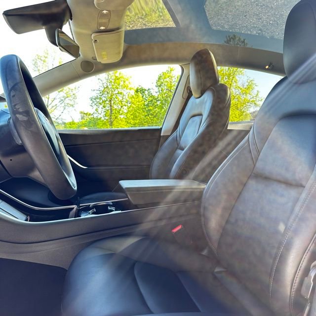 Used 2020 Tesla Model Y Long Range AWD/4WD image 14