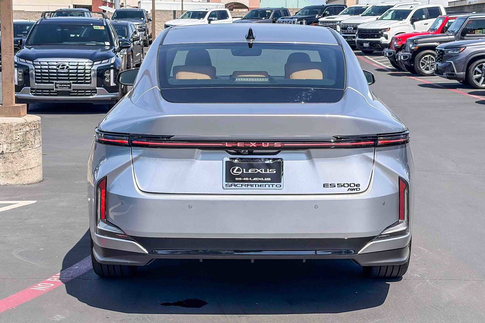 New 2026 Lexus ES 500e AWD/4WD image 3