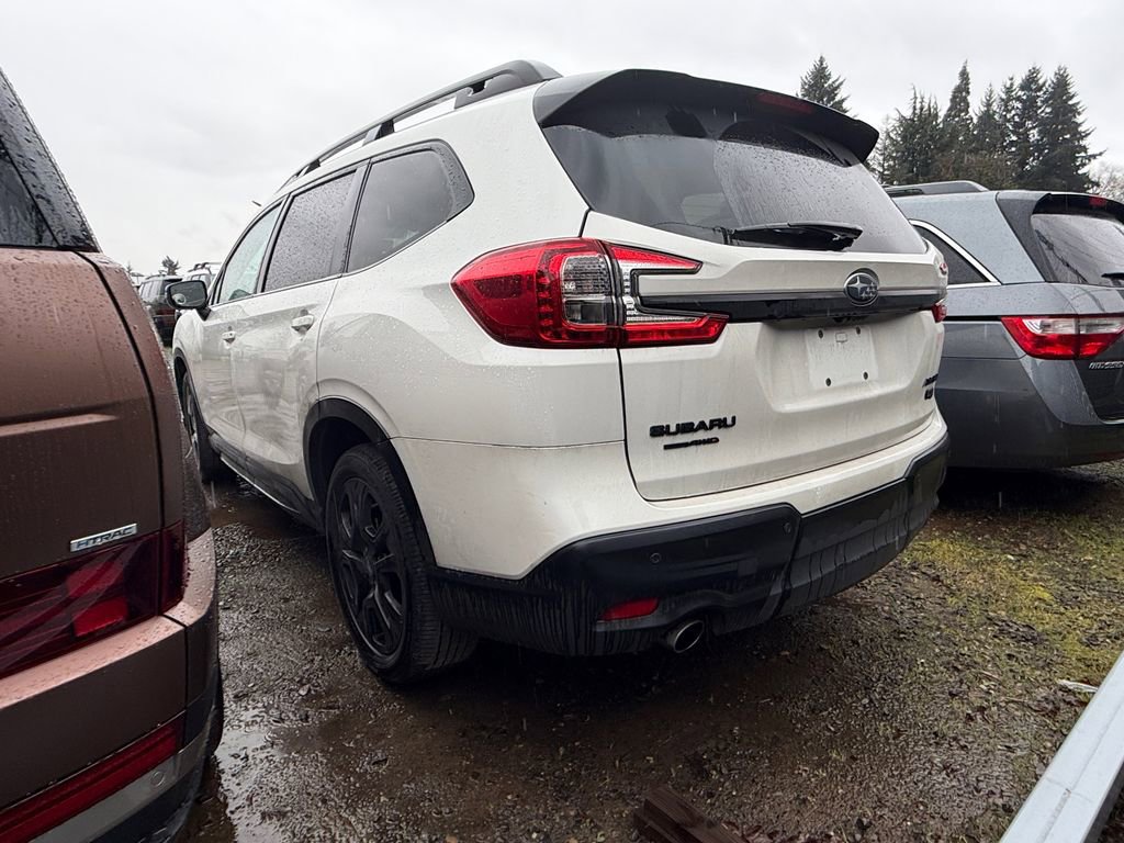Used 2023 Subaru Ascent Onyx Edition Limited image 2