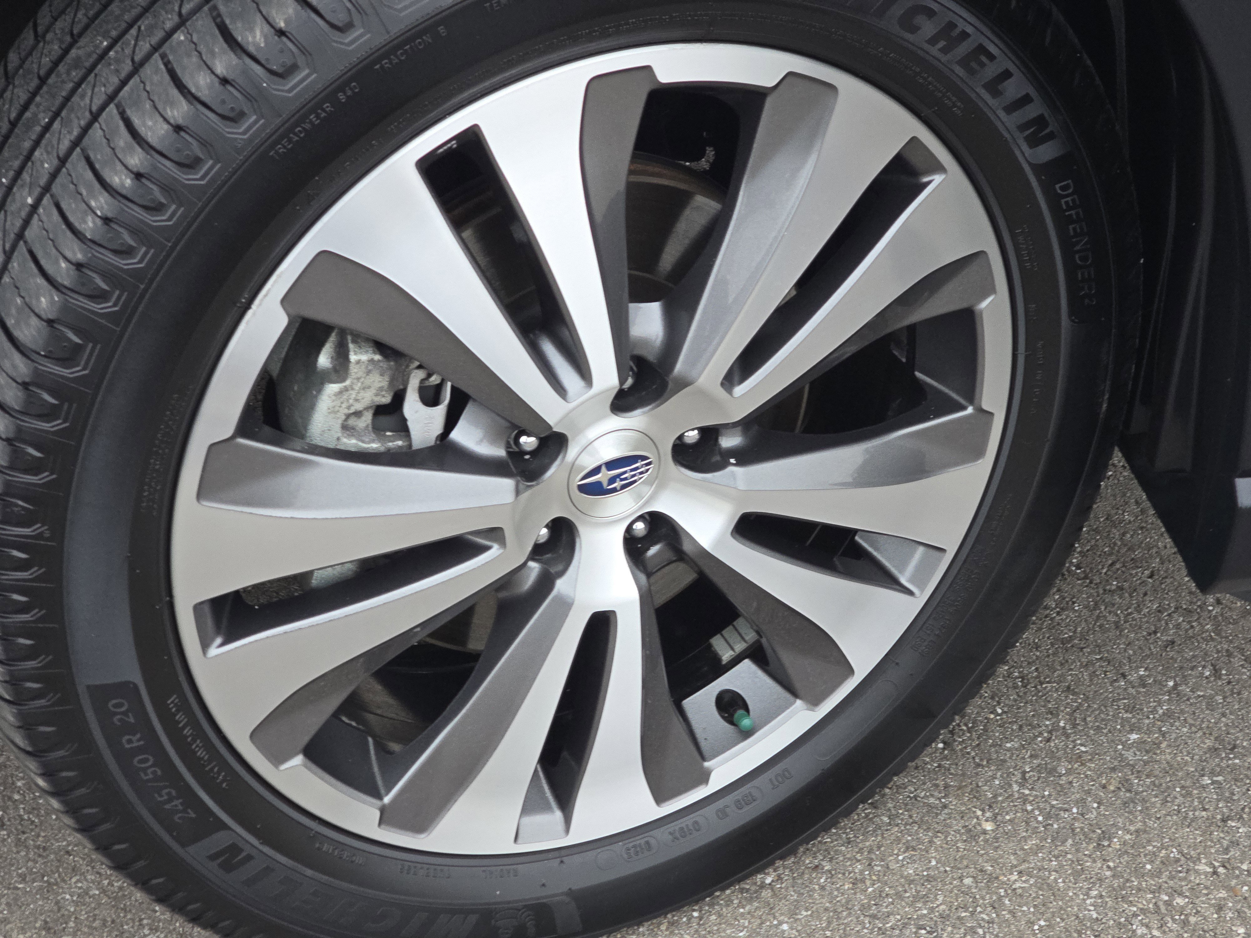 Used 2021 Subaru Ascent Premium w/ Sport Package image 9