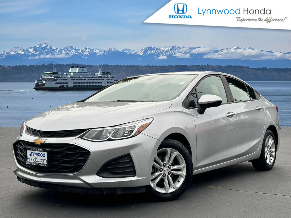 Used 2019 Chevrolet Cruze LS w/ LS Convenience Package