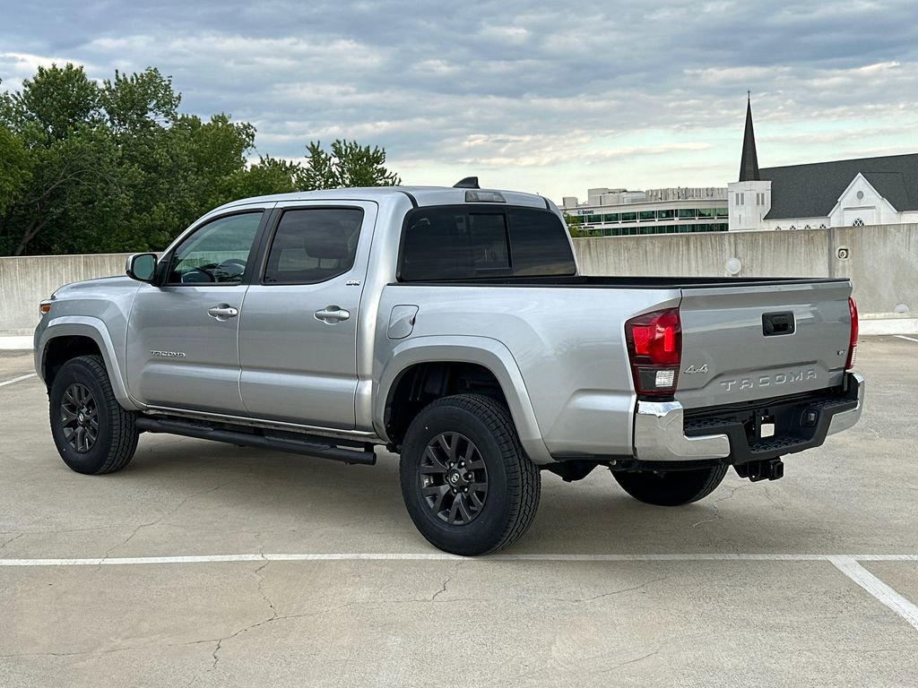 Used 2023 Toyota Tacoma SR5 AWD/4WD image 3