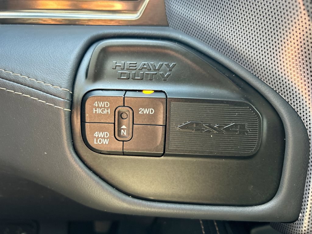 Used 2023 RAM 2500 Limited AWD/4WD image 39