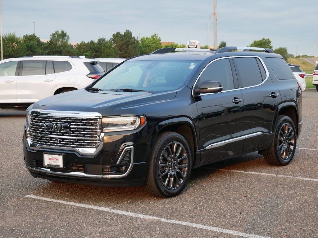 Used 2023 GMC Acadia Denali w/ Black Diamond Edition AWD/4WD image 5