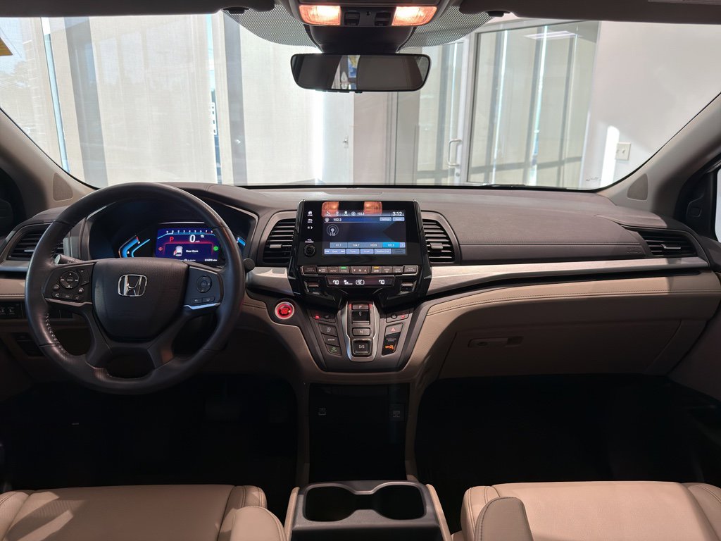 Used 2023 Honda Odyssey EX-L image 16