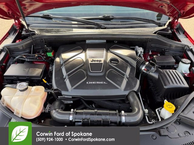 Used 2015 Jeep Grand Cherokee Limited w/ Luxury Group II AWD/4WD image 37