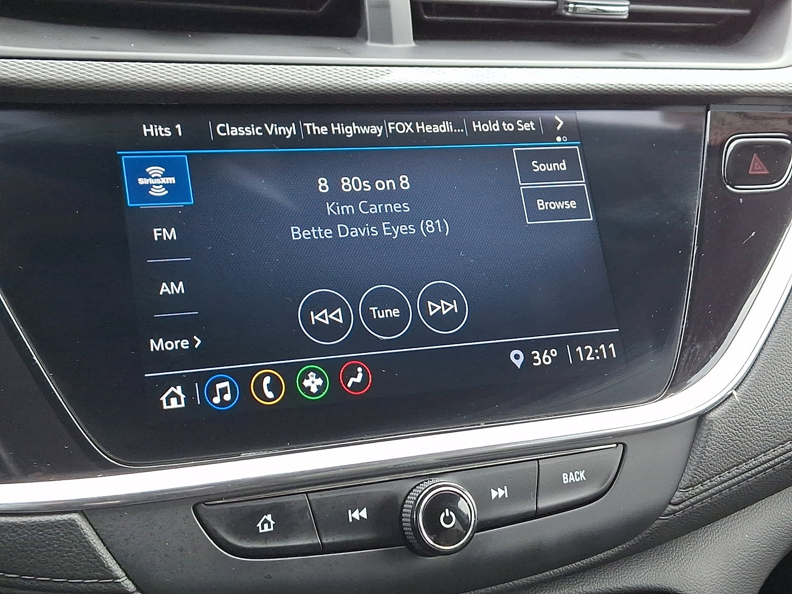 Used 2023 Buick Encore GX Select w/ Sport Touring Package image 17