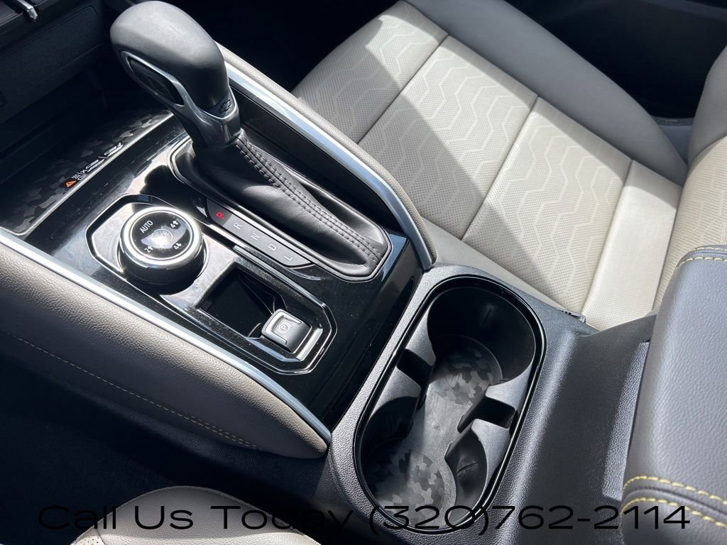 Certified 2025 Chevrolet Colorado ZR2 w/ Technology Package AWD/4WD image 28