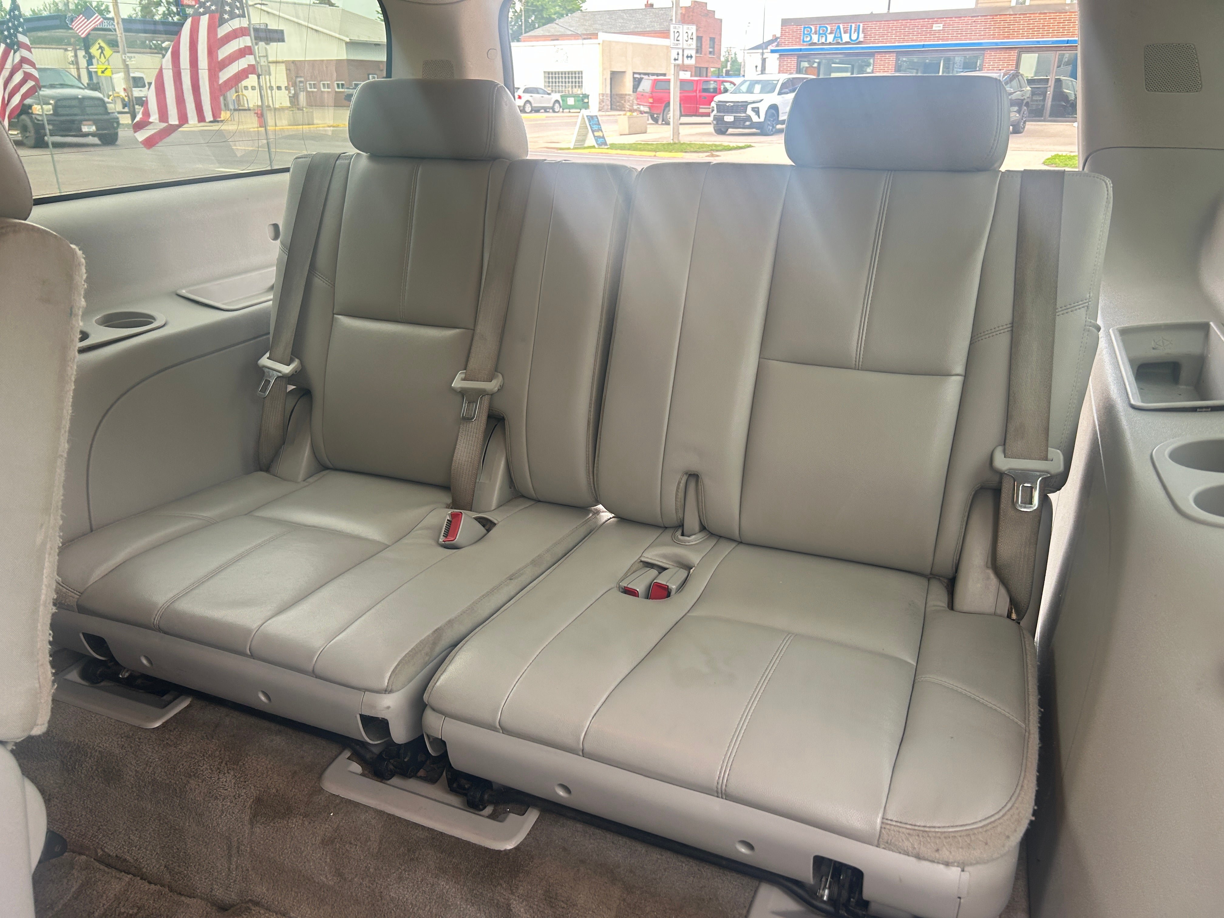 Used 2012 Chevrolet Suburban LT w/ Luxury Package AWD/4WD image 35