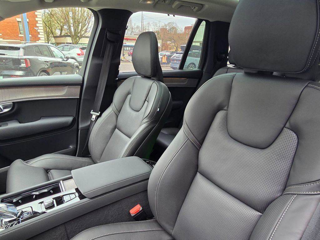 New 2026 Volvo XC90 T8 Ultra w/ Protection Package image 24
