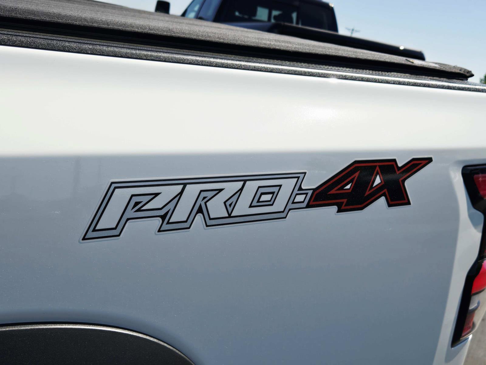 Used 2025 Nissan Frontier PRO-4X w/ Pro Convenience Package AWD/4WD image 21