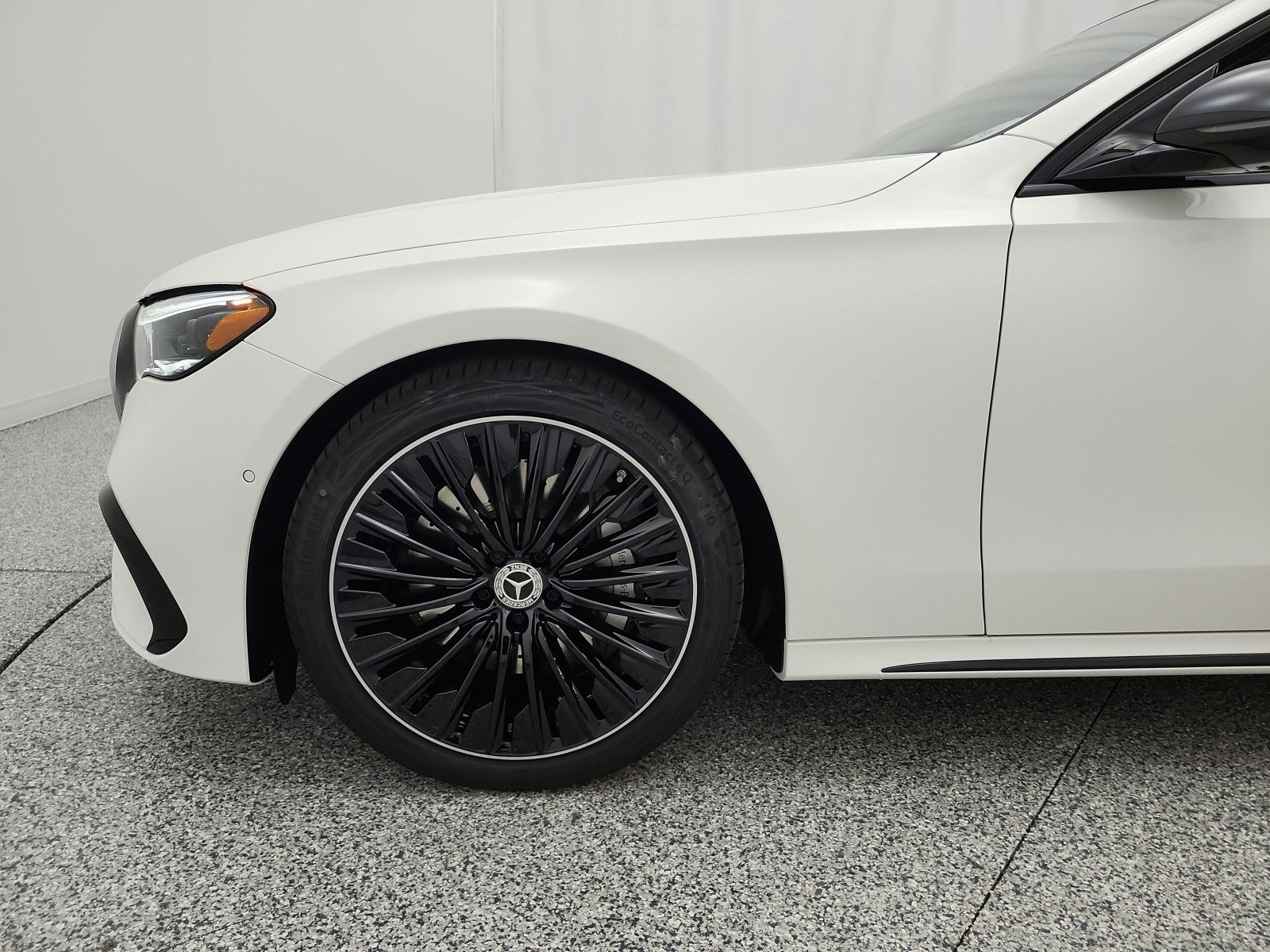 New 2027 Mercedes-Benz E 450 4MATIC Sedan image 13