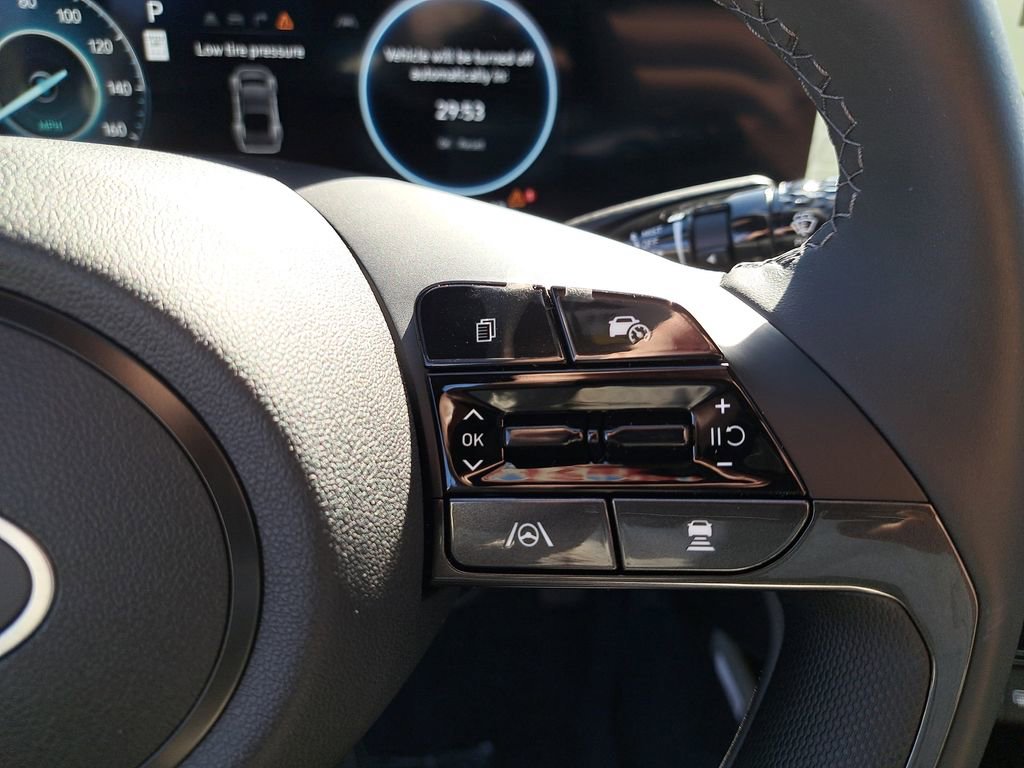 New 2025 Hyundai Elantra Limited image 20