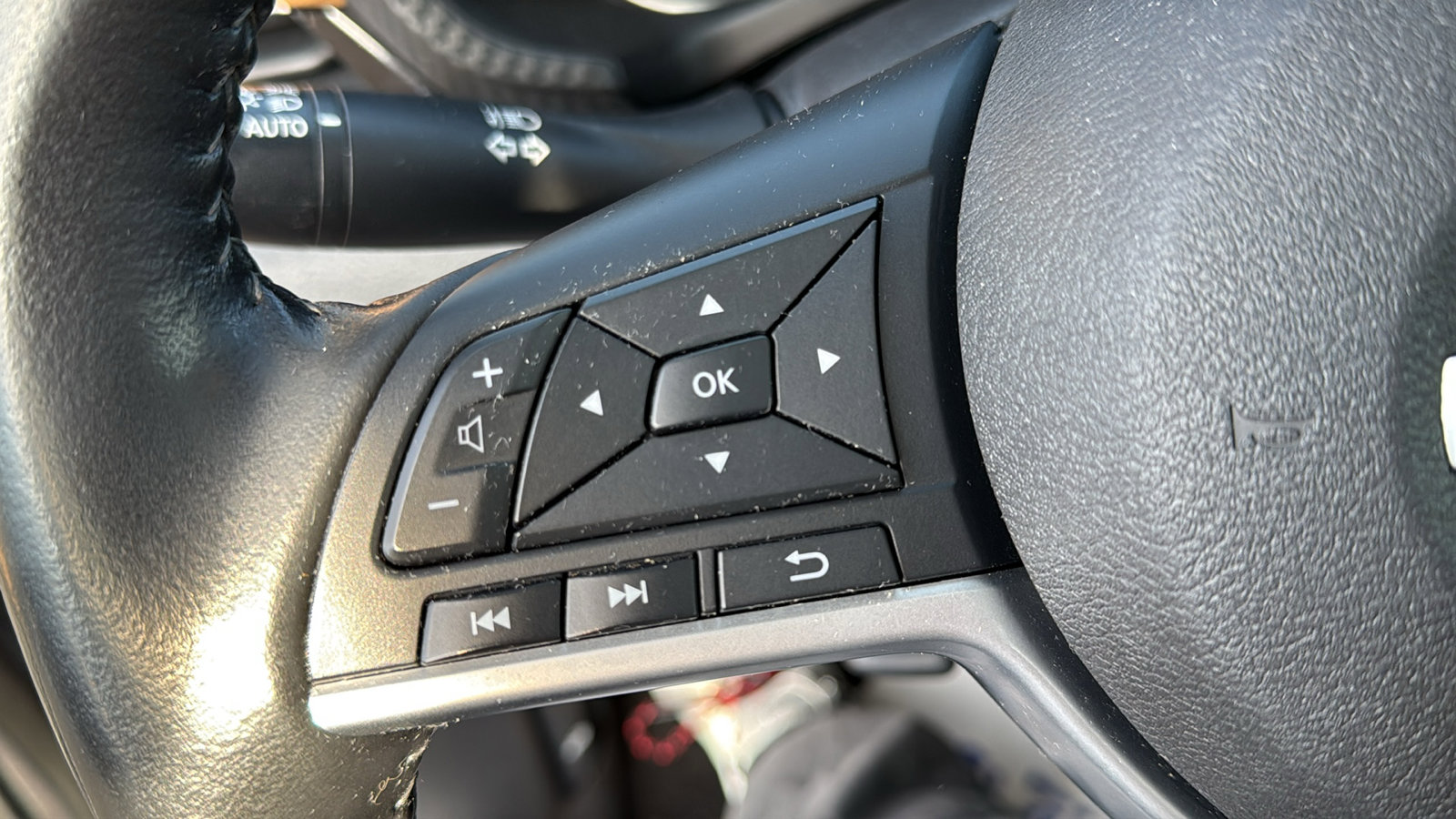 Certified 2021 Nissan Sentra SV w/ SV Premium Package image 10