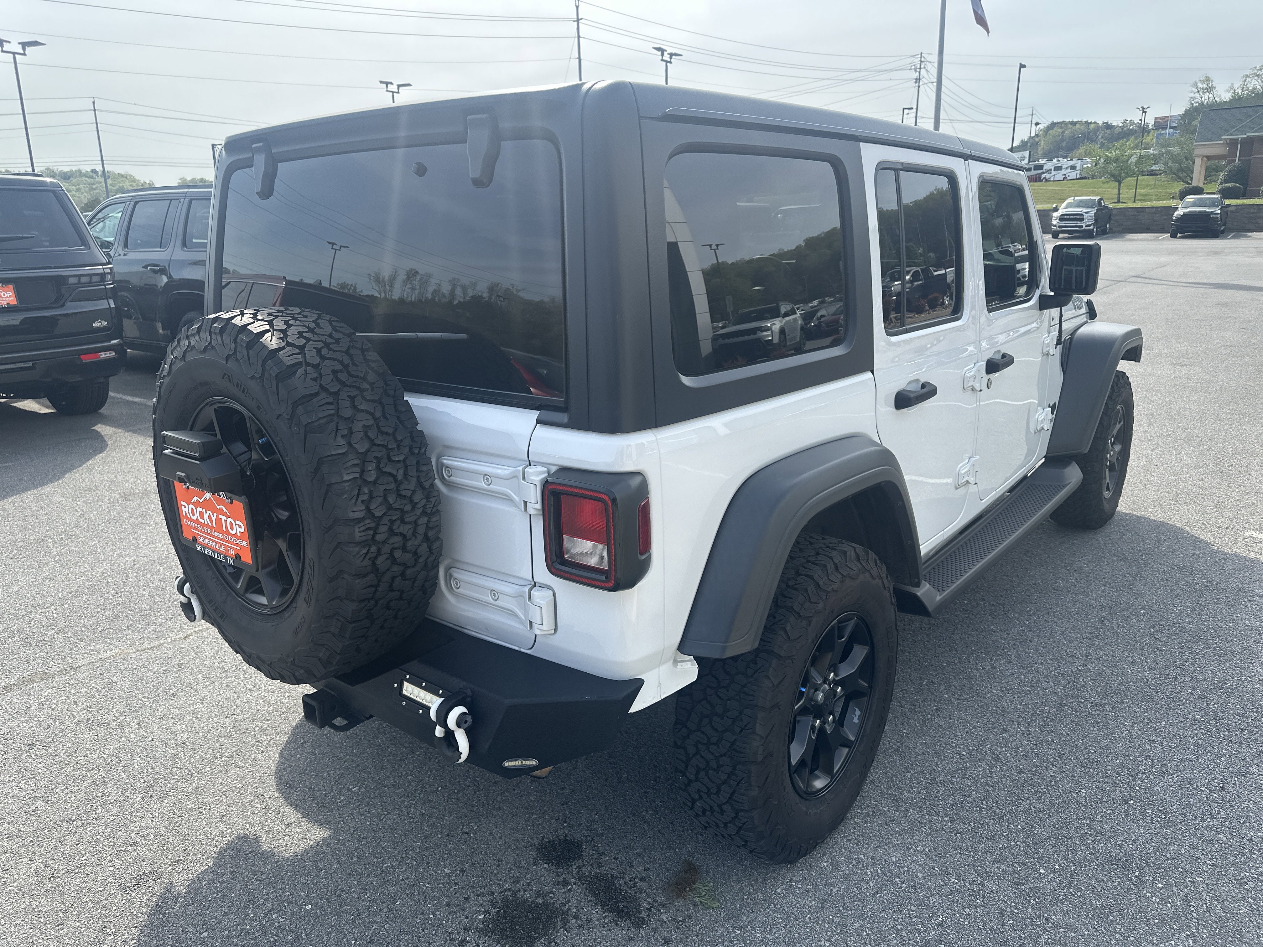 Used 2020 Jeep Wrangler Unlimited Sport image 8