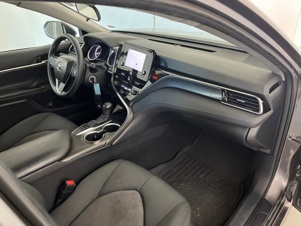 Used 2023 Toyota Camry LE image 23