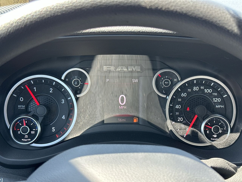 New 2026 RAM 3500 Tradesman AWD/4WD image 35