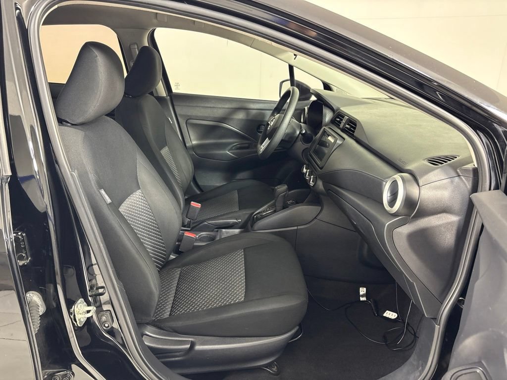 Used 2021 Nissan Versa S FWD image 12