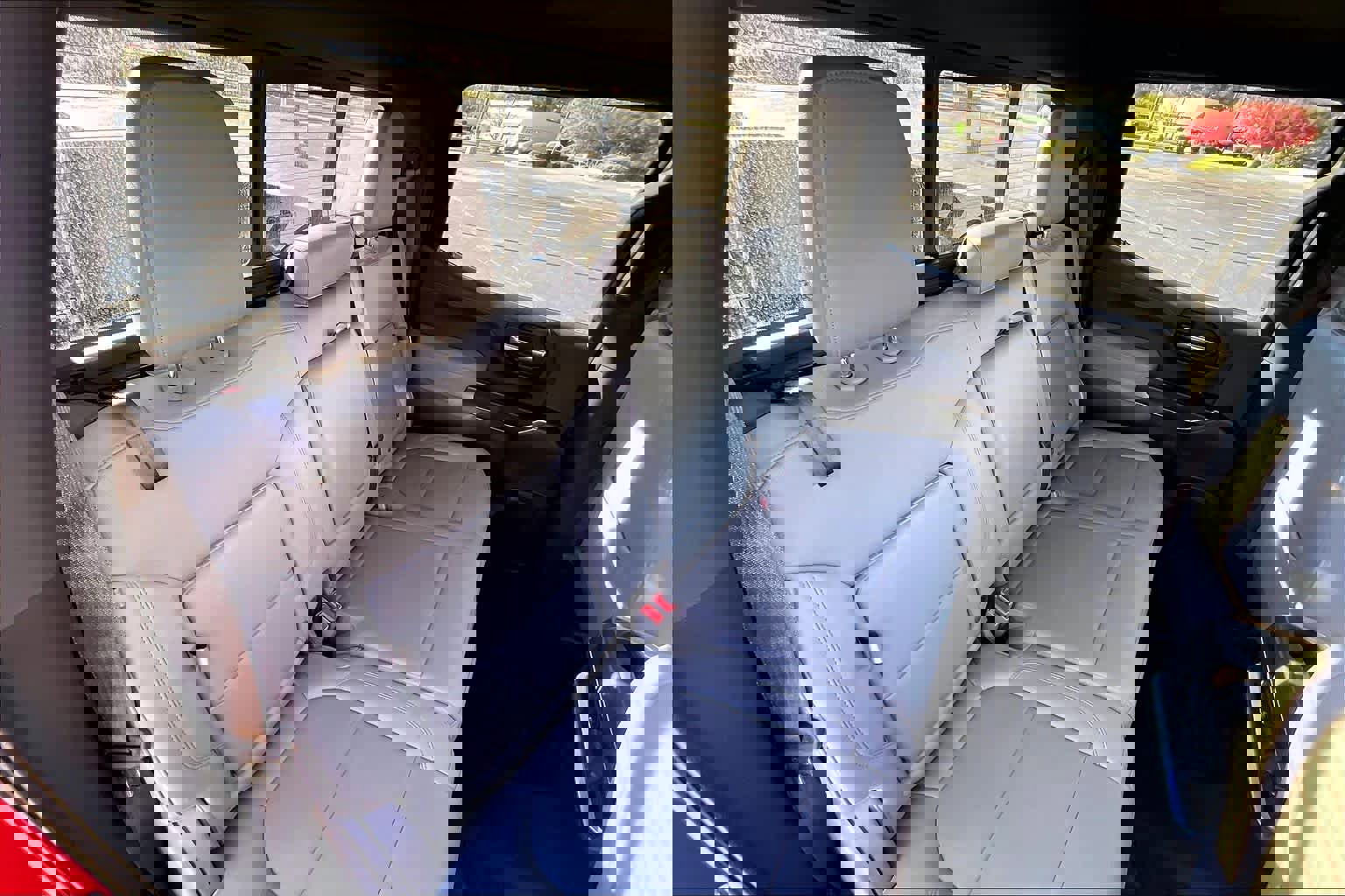 Used 2019 GMC Sierra 1500 SLT w/ SLT Premium Package image 19