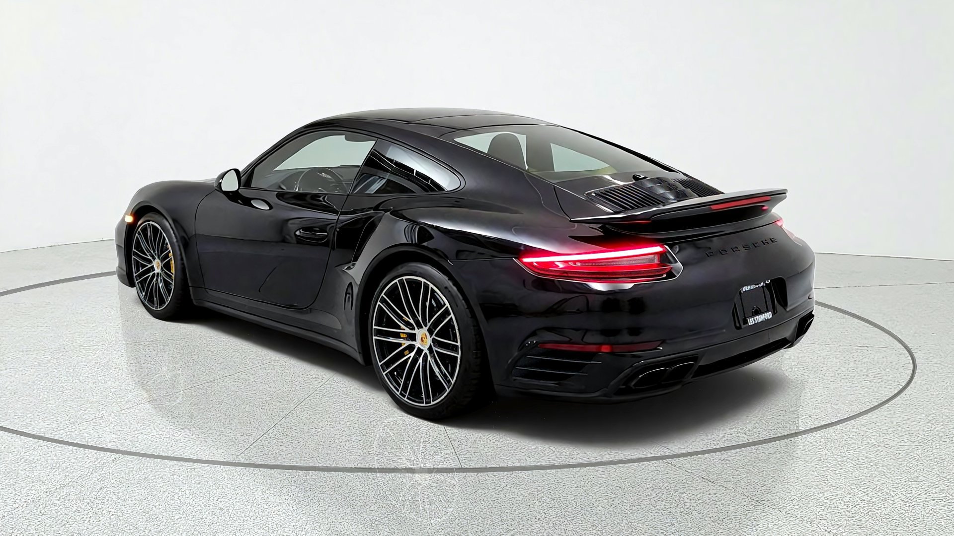Used 2018 Porsche 911 Turbo AWD/4WD image 3