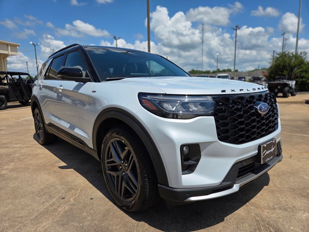 New 2026 Ford Explorer ST-Line w/ ST-Line Street Pack RWD image 10