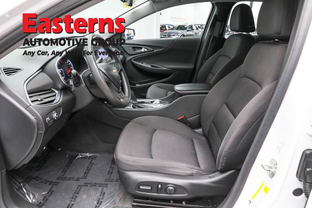 Used 2020 Chevrolet Malibu LT image 14