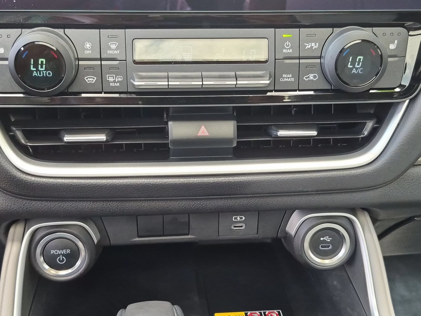 Used 2025 Toyota Grand Highlander AWD Hybrid image 22