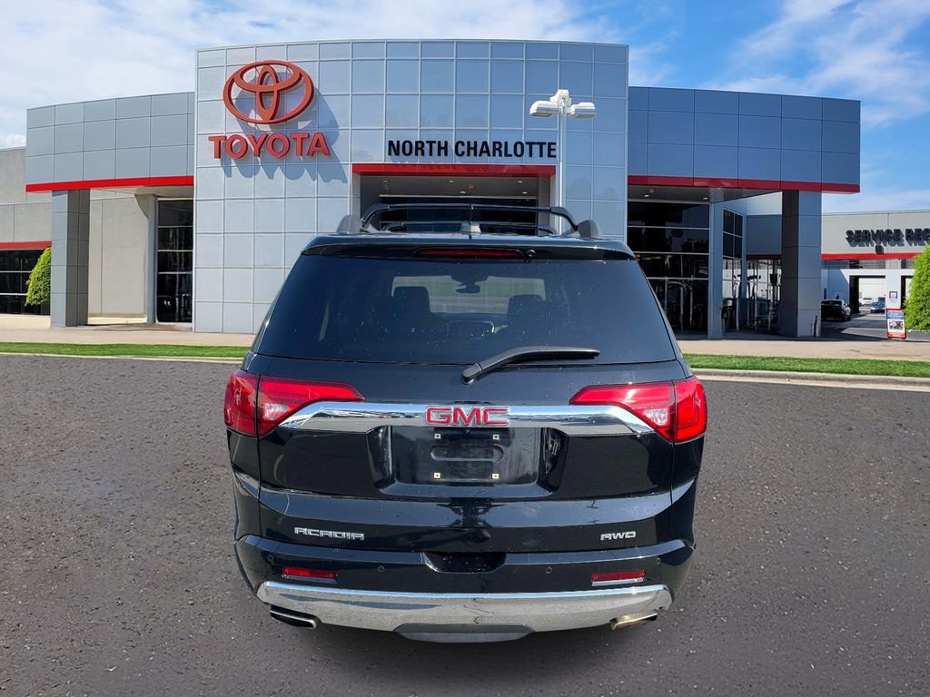 Used 2018 GMC Acadia Denali w/ Technology Package image 9