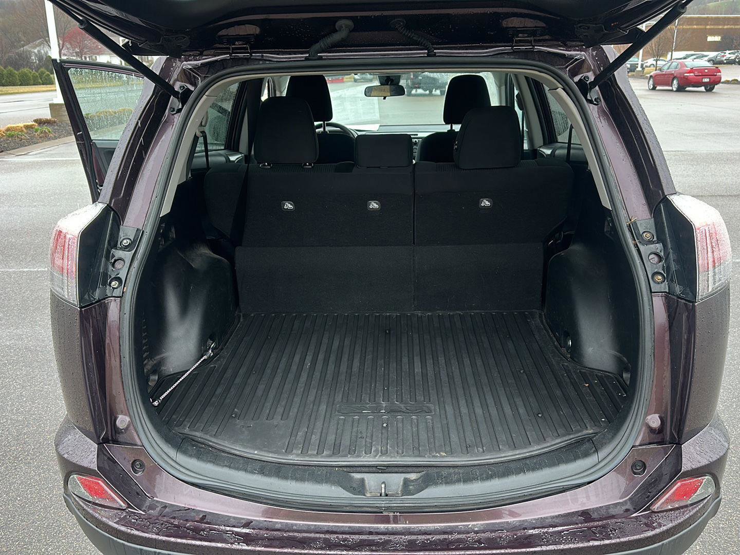 Used 2017 Toyota RAV4 LE w/ All Weather Liner Package image 19