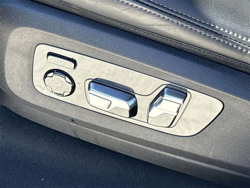 Used 2024 BMW X5 xDrive40i image 36