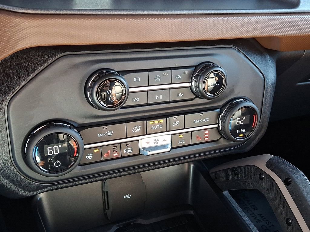 Certified 2024 Ford Bronco Outer Banks image 15