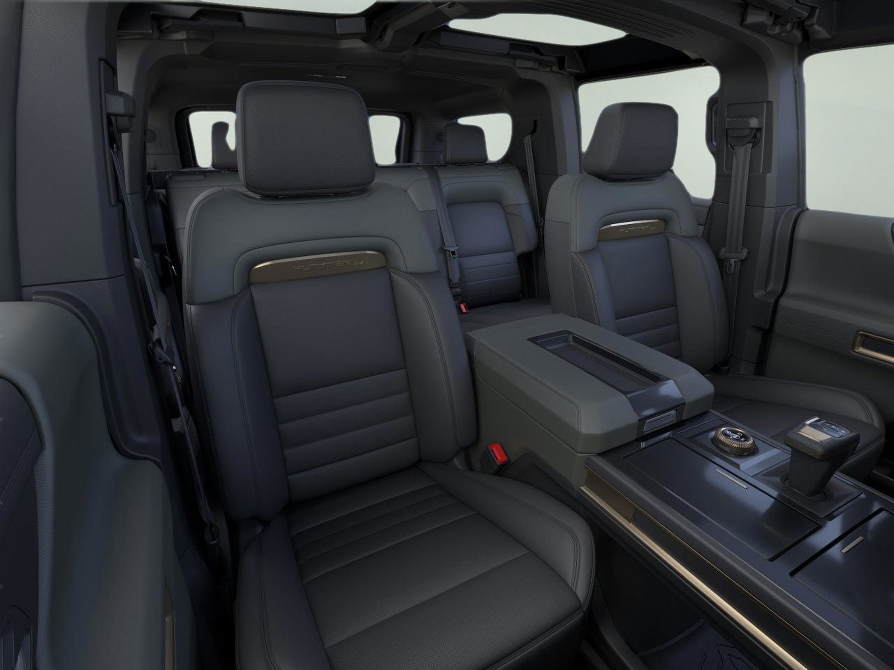 New 2025 GMC Hummer EV 2X w/ LPO, Dark Essentials Package AWD/4WD image 19