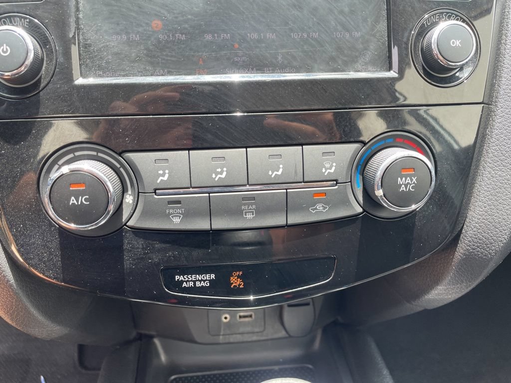 Used 2019 Nissan Rogue Sport S AWD/4WD image 11