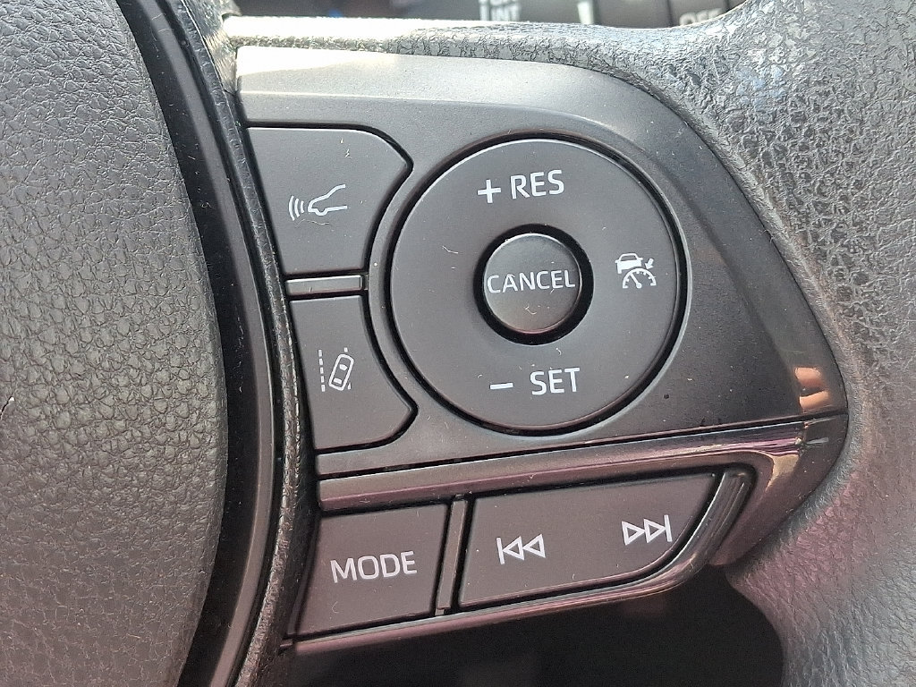 Certified 2021 Toyota RAV4 XLE w/ Convenience Package AWD/4WD image 23