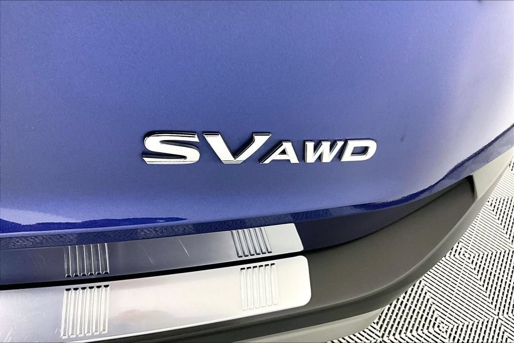 Used 2023 Nissan Rogue SV AWD/4WD image 14