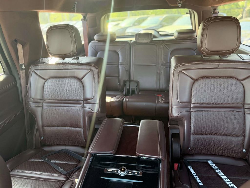 Used 2019 Lincoln Navigator L Black Label AWD/4WD image 13