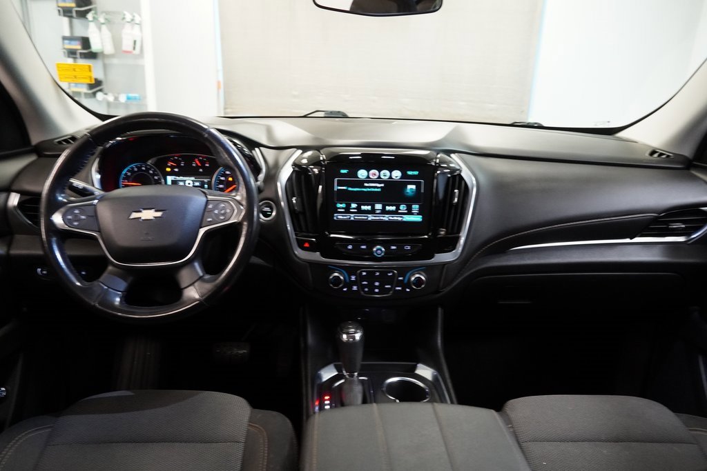 Used 2019 Chevrolet Traverse LT image 9