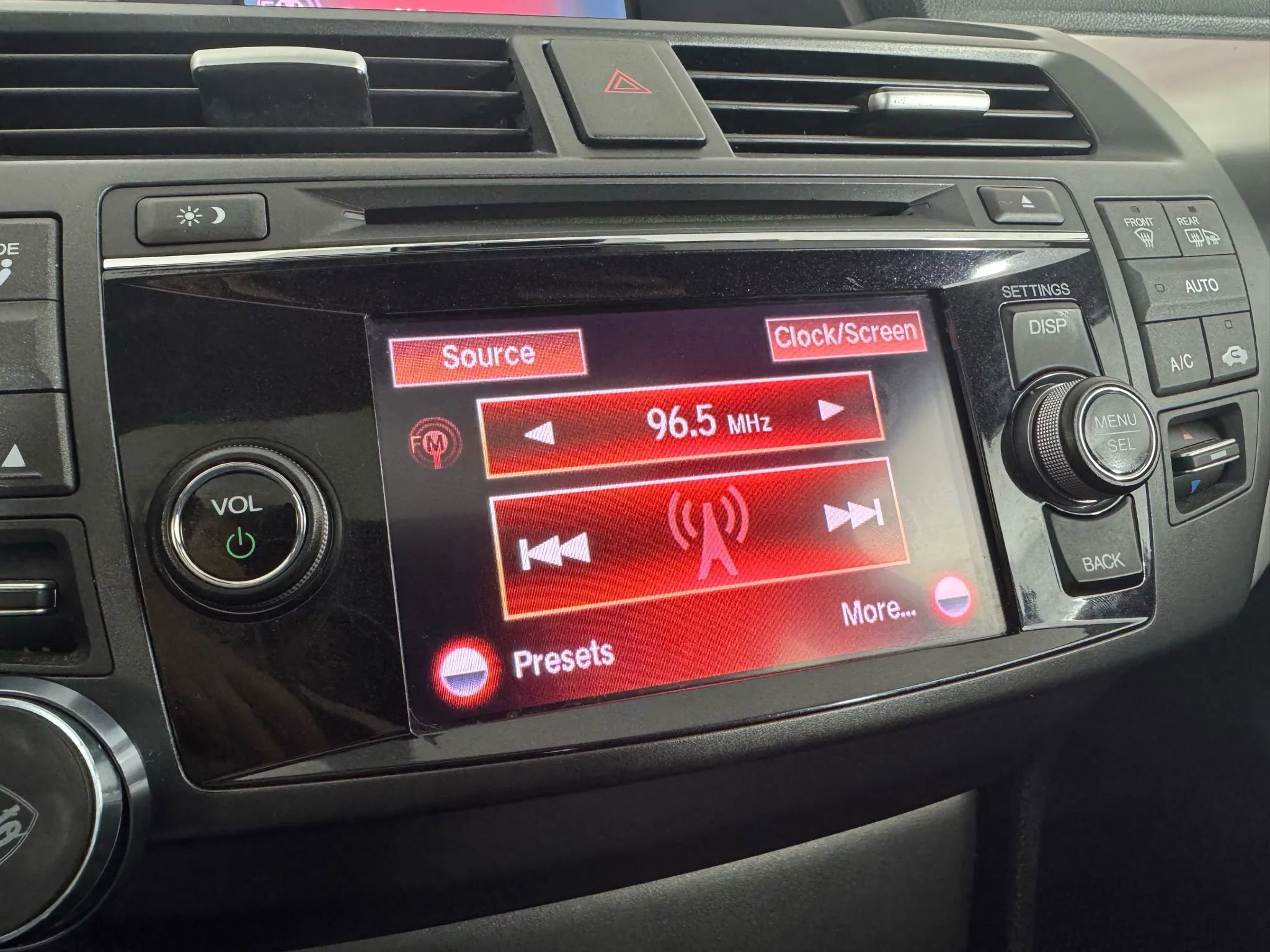 Used 2015 Honda Crosstour EX-L image 19