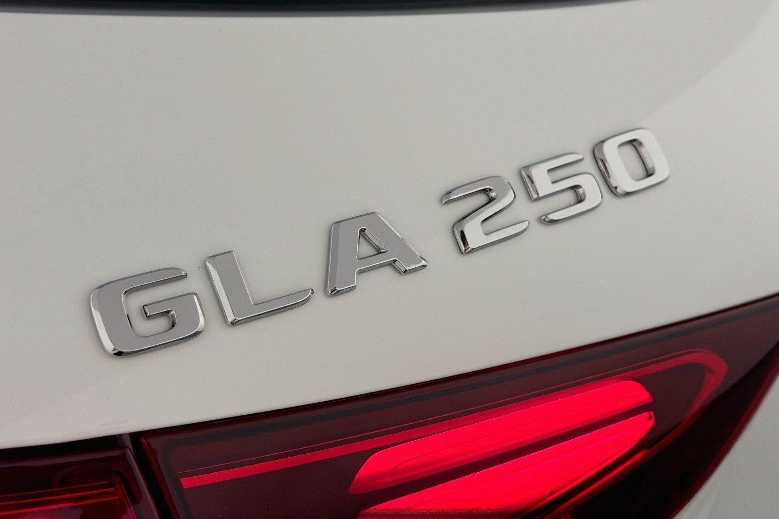 Certified 2026 Mercedes-Benz GLA 250 image 10
