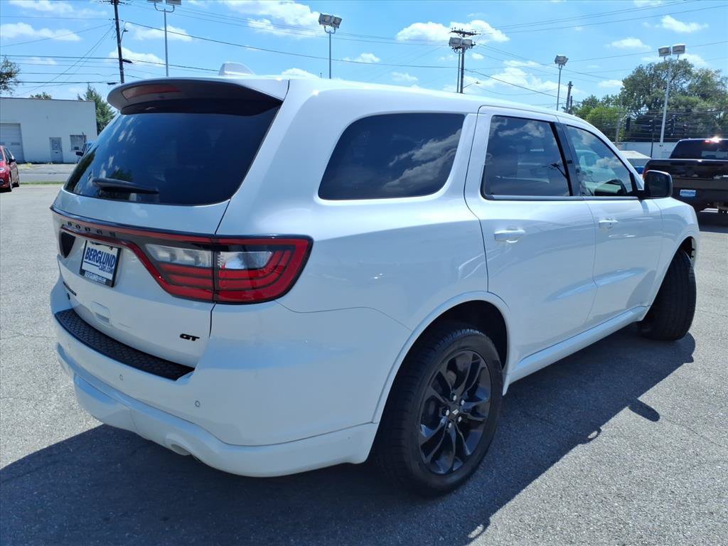 Used 2022 Dodge Durango GT w/ Blacktop Package AWD/4WD image 4