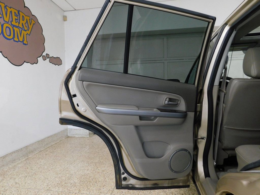 Used 2007 Suzuki Grand Vitara Luxury image 54